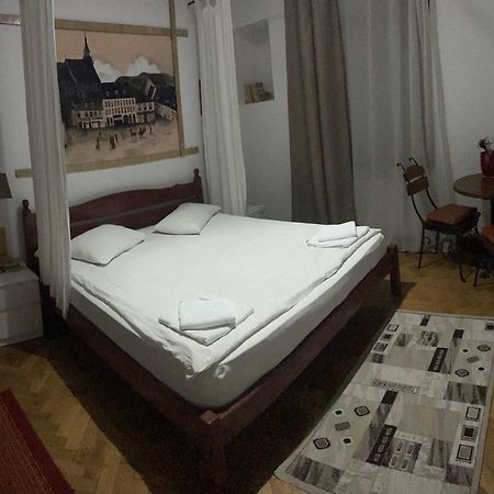 Pensiunea Noemi Brasov Luaran gambar
