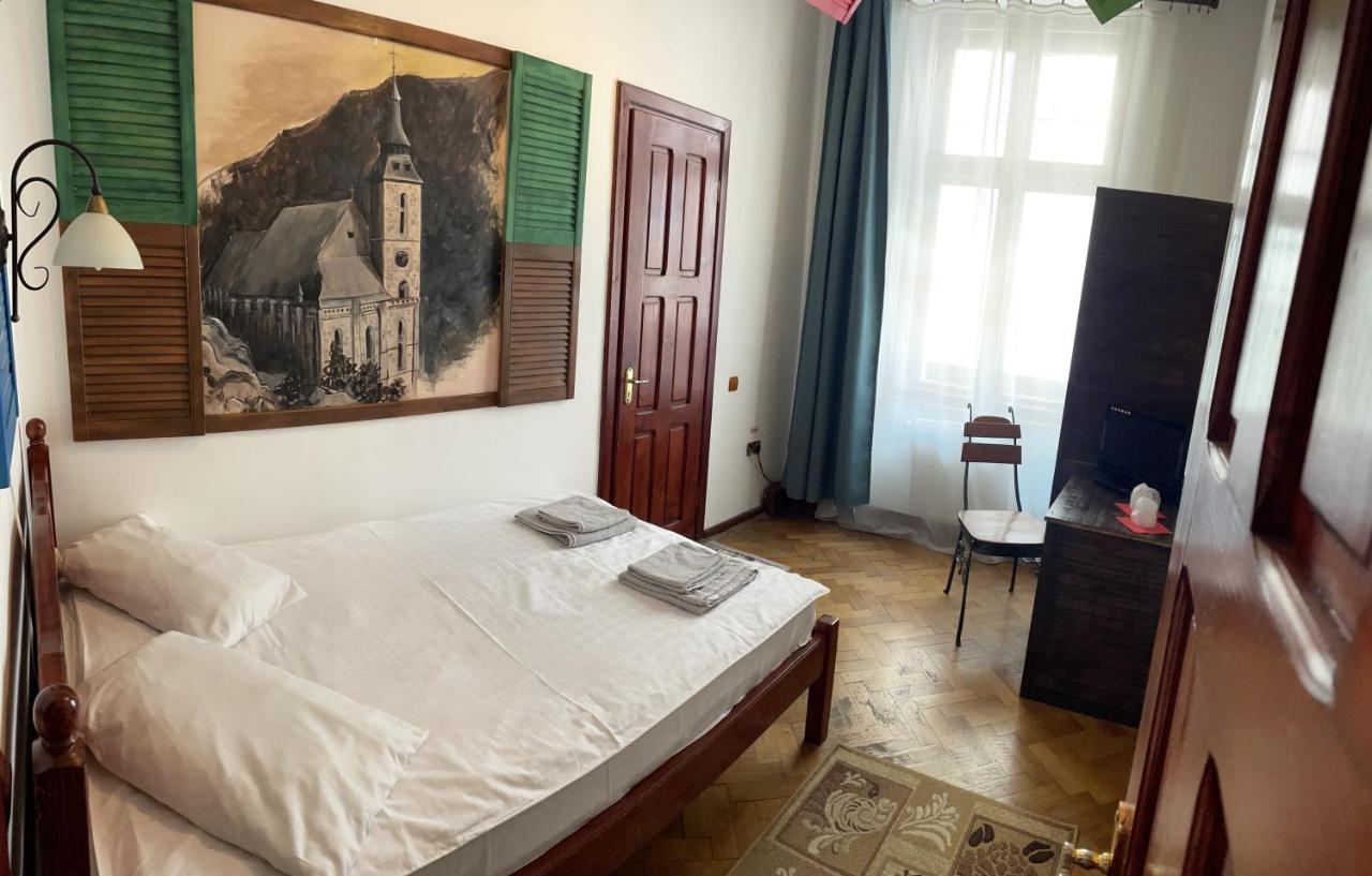 Pensiunea Noemi Brasov Luaran gambar