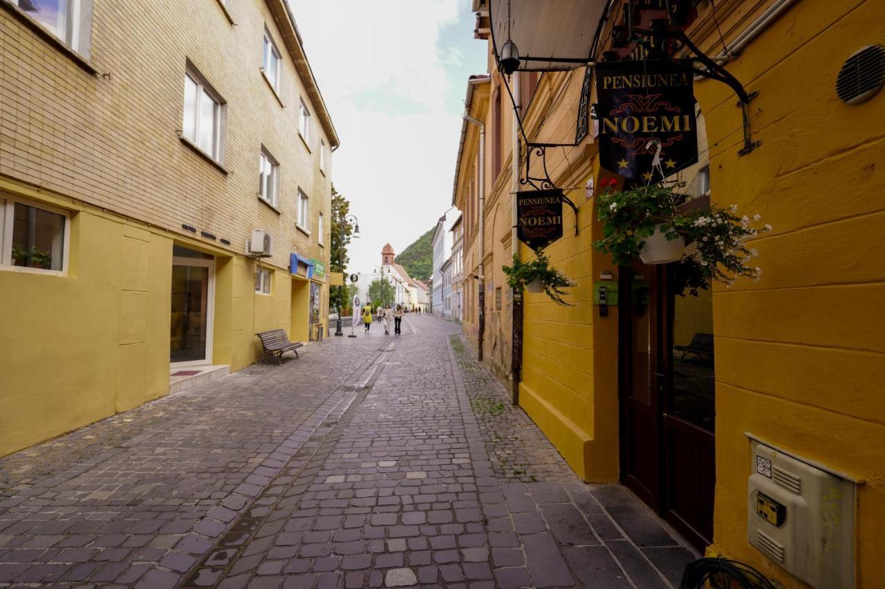 Pensiunea Noemi Brasov Luaran gambar