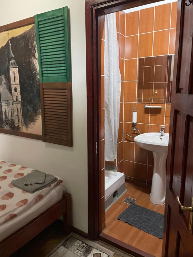 Pensiunea Noemi Brasov Luaran gambar